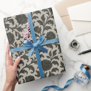Crimson Nocturne Bloom Victoriaans Cadeaupapier