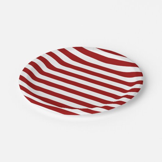 Crimson rode en witte strepen papieren bordje (Gekanteld)