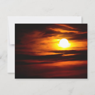 Crimson Sky bij zonsondergang Briefkaart