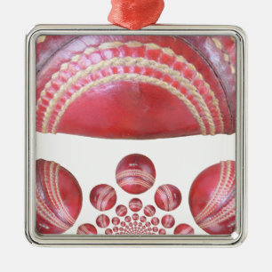 Crimson Spin - Een prachtige rode cricketbal Arti Metalen Ornament