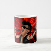 Cris perçants fous et tasse de rayons laser (Centre)