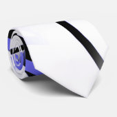 Criss Crossed Blue en Black Stripes op White Stropdas (Opgerold)