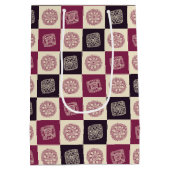 Crochet Granny Square Pattern Medium Cadeauzakje (Achterkant)