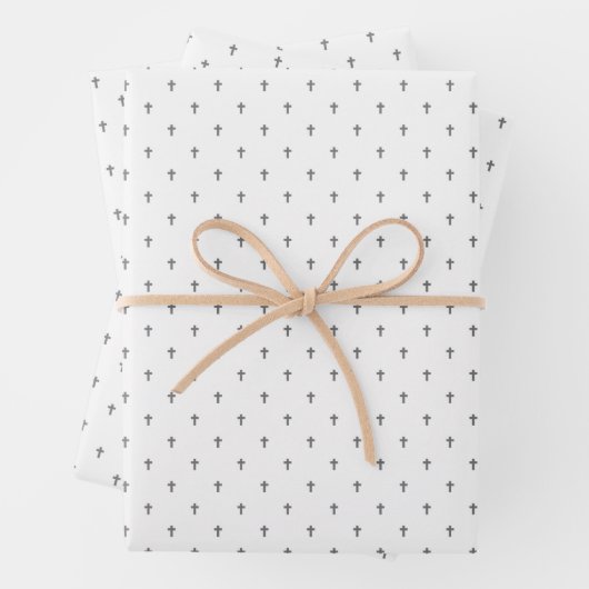 Croix - Feuilles de papier d'emballage gris (En situation)
