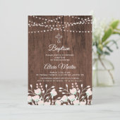 Croix florale en bois rustique invitation au baptê (Debout devant)