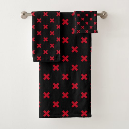 Croix rouge coutures sur noir (En situation)