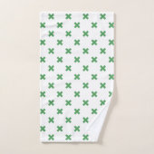 Croix verte coutures sur blanc (Serviette à main)