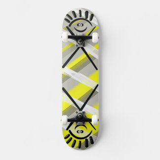 Cross Eyes – Skateboard Urbain Minimal