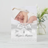 Cross & Lace Bow Silver Photo Baptism Invitation Kaart (Staand voorkant)
