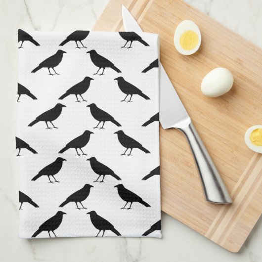Crow Pattern. Theedoek (Quarter Fold)