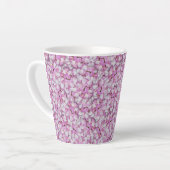 Crown Vetch Seamless Pattern Latte Mok (Linkerhoek)