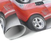 Cru, mustang rouge, papier de cadeau (Coin rond)