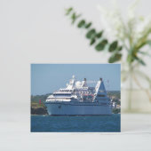 Cruise Ship Leaving Mahon Briefkaart (Staand voorkant)