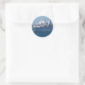 Cruise Ship Leaving Mahon Ronde Sticker (Tas)