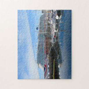 Cruiseschip in de haven met jachten legpuzzel