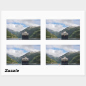 Cruiseschip in Geirangerfjord sticker (Vel)