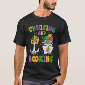 Cruising and Boozing Mardi Gras Cruise Matching Fa T-shirt (Voorkant)