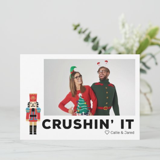 Crushin'It Nutcracker Carte de vacances photo pers (Debout devant)