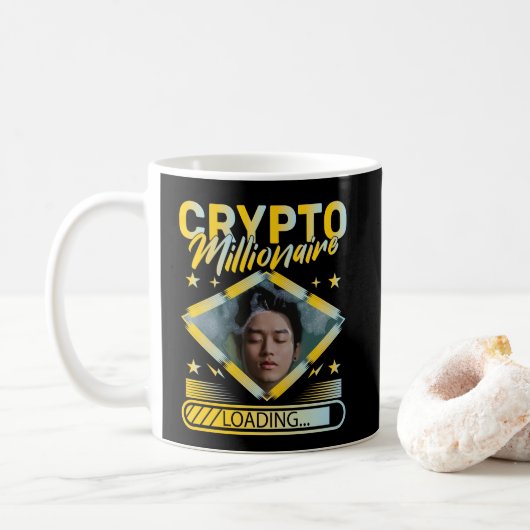 CRYPTO MILLIONAIRE BELASTING AANGEPASTE FOTO KOFFIEMOK (Met donut)
