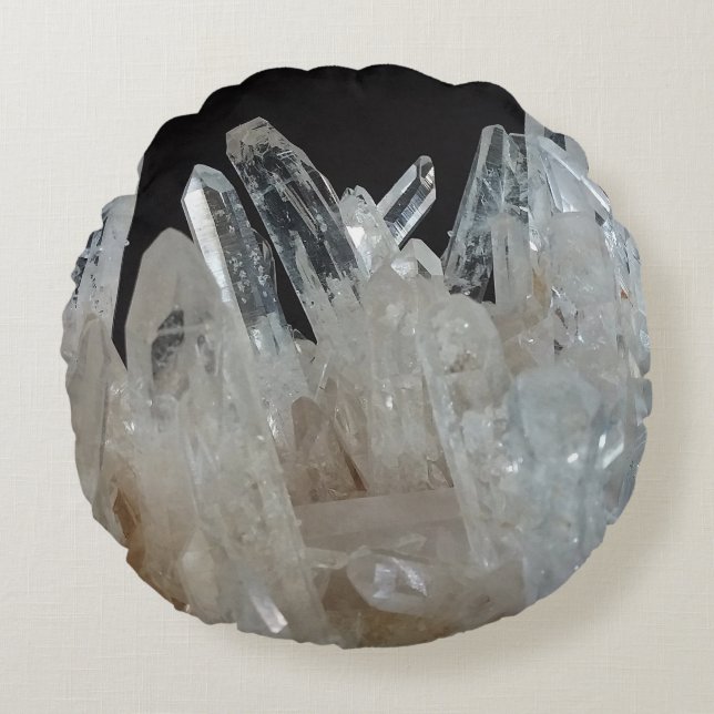 Crystal Energy Quartz Cluster Sierkussen Rond Kussen (Voorkant)