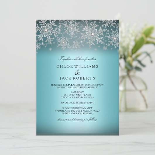 Crystal Snowflake Blue Winter Wedding Invitation (Debout devant)