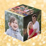 Cube Photo Créer un bois solide personnalisé Cinq 4 x 4 Photo<br><div class="desc">Créez votre propre personnalisation, personnalisées, bois massif, belle élégante écriture faux or / typographie, cinq panneaux de photos de 4" x 4" cube photo. Pour customiser, il vous suffit d'ajouter votre famille / couple / enfants / animaux / mariage / photos de voyage aux cinq côtés, et tapez votre texte...</div>