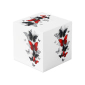 Cube Photo Papillons noirs et rouges volants (Angle arrière)