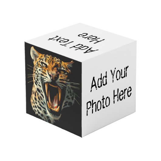 Cube Photo Tête d'attaque du léopard (Angle arrière)