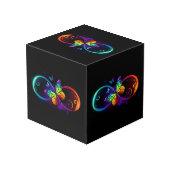 Cube Photo Vibrant infinity with rainbow butterfly on black (Angle arrière)