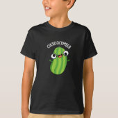 Cuckoocumber Funny Veggie Cucumber Pun Dark BG T-shirt (Voorkant)