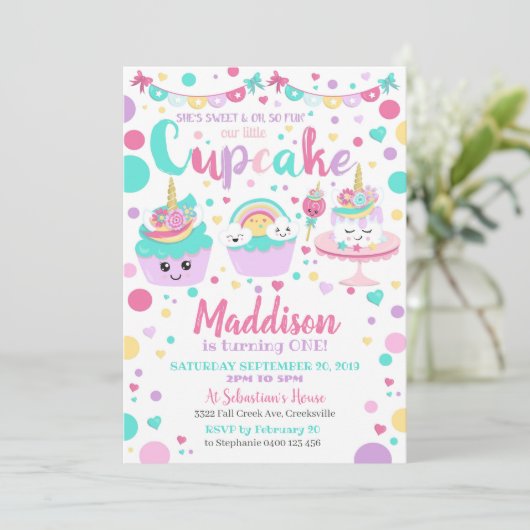 Cupcake 1er Anniversaire Invitation - Cupcake Unic (Debout devant)