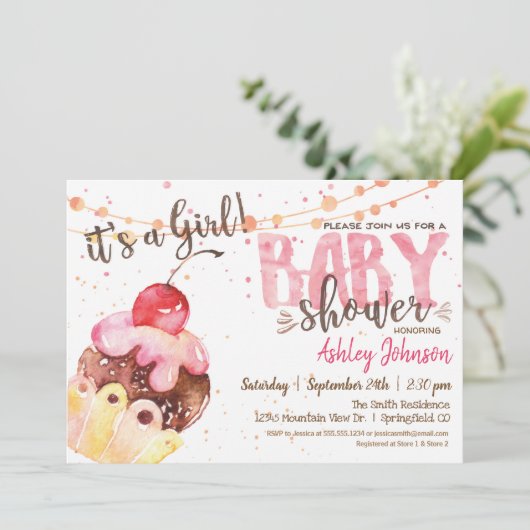Cupcake Baby shower uitnodiging, het is een meisje Kaart (Staand voorkant)