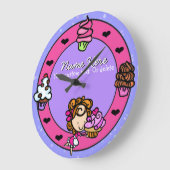 Cupcake.Baker.Baking.Pink.Speciaal. Grote Klok (Hoek)