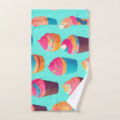 Cupcake Géométrique Coloré Motif personnalisé (Serviette à main)