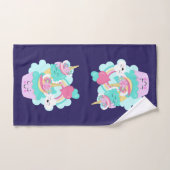 Cupcake mignonne et crème glacée joyeuse (Serviette à main)