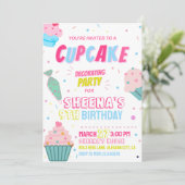 Cupcake Party Décoration Anniversaire Invitation (Debout devant)