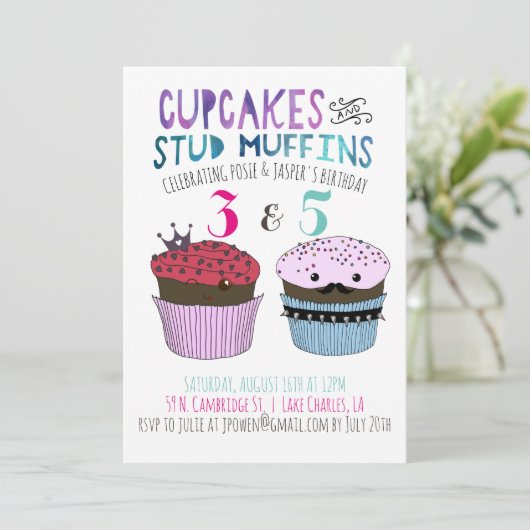 Cupcake & Stud Muffin gezamenlijke feestuitnodigin Kaart (Staand voorkant)
