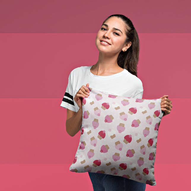 Cupcakes Roses & Grilles Oreiller Décoratif (Créateur téléchargé)