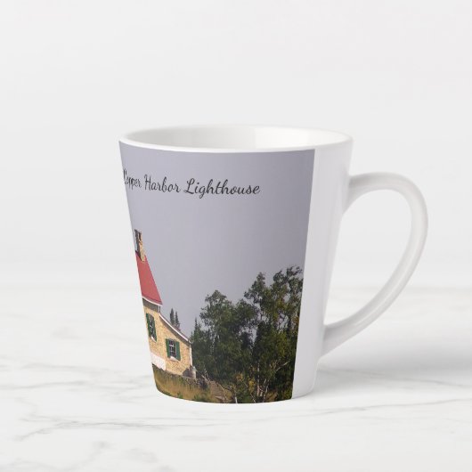 Cuper Harbour Lighthouse latte mug (Droite)