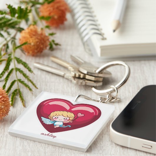 Cupido op Rood Hart met Roze Pijlhoofd Sleutelhanger (Voorkant Rechts)
