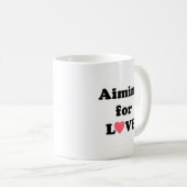 Cupidon de bébé visant pour des tasses d'amour (Devant droit)