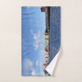 Curaçao Skyline avec texte sortant (personnalisabl (Serviette à main)