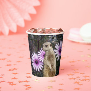 Curious Bloom: Meerkat onder de Paarse madeliefjes Papieren Bekers