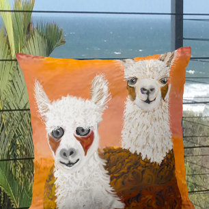 Curious Llamas against Golden Sky Throw Pillow Buitenkussen