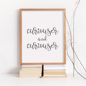 Curiouser en curiouser poster