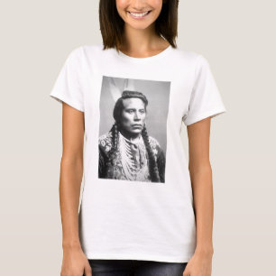 Curley van de Crow-stam, een van Custer's scouts T-shirt
