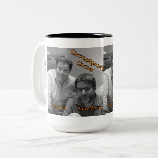Curmudgeon's Corner Mug (Devant gauche)