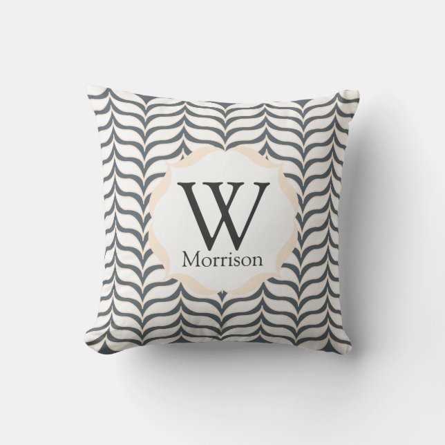Curved White Cream Chevrons Pattern Monogram Kussen (Voorkant)