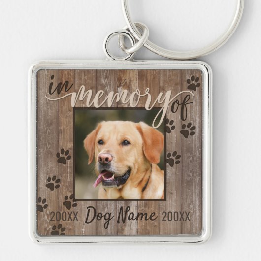 Custom Dog Memorial Rustic Wood look Sleutelhanger (Voorkant)