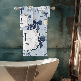 Custom Elegant Blue Bow Floral Monogram Bad Handdoek